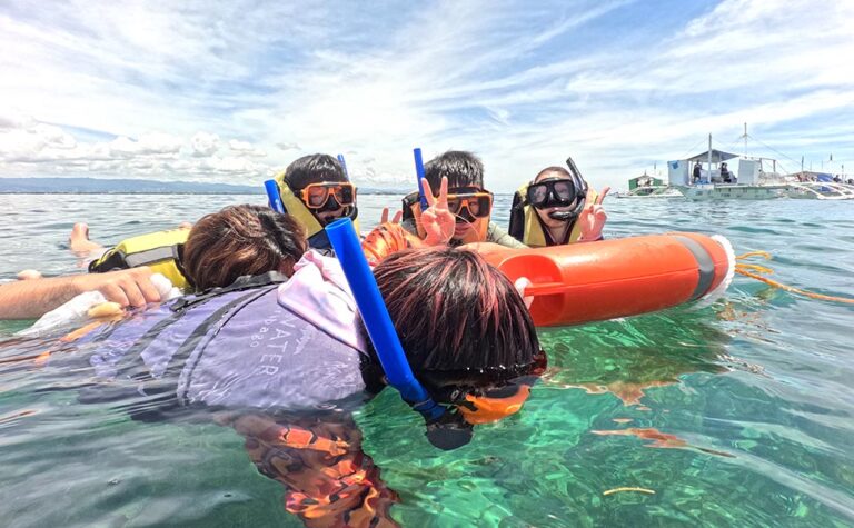 ヒルトゥガン島アクティビティ-シュノーケリング